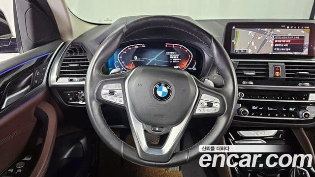 BMW X4 2021 — ფოტო 13/20