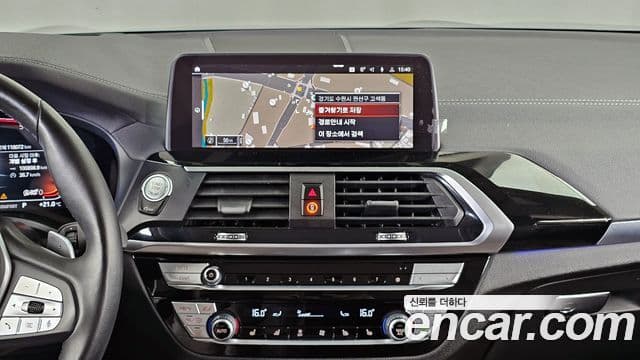 BMW X4 2021 — ფოტო 14/20