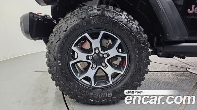 Jeep Wrangler 2022 — Şəkil 7/20
