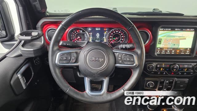 Jeep Wrangler 2022 — Şəkil 13/20
