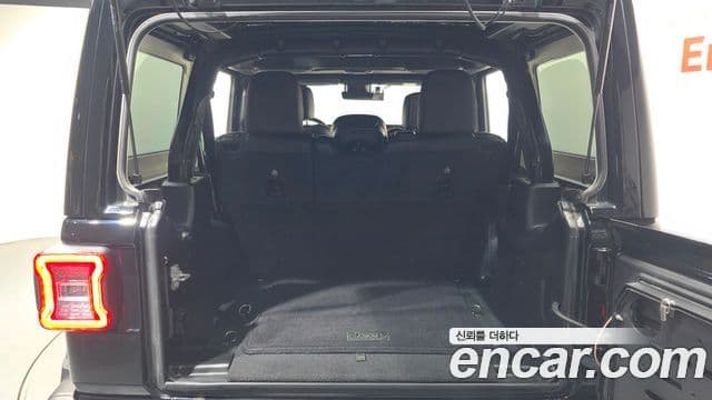 Jeep Wrangler 2022 — Şəkil 20/20