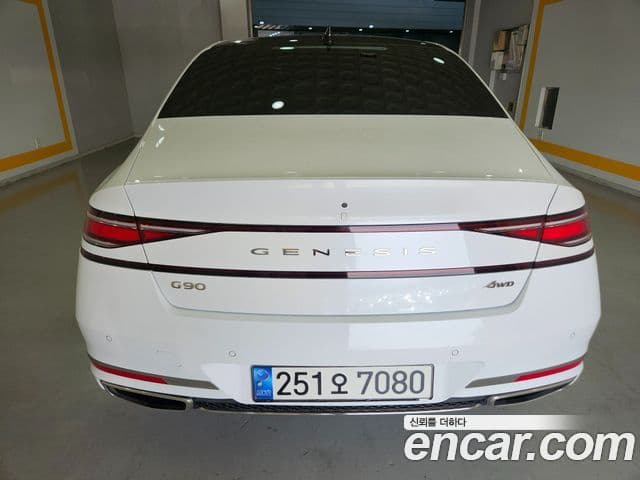 Genesis G90 2022 — Şəkil 14/20