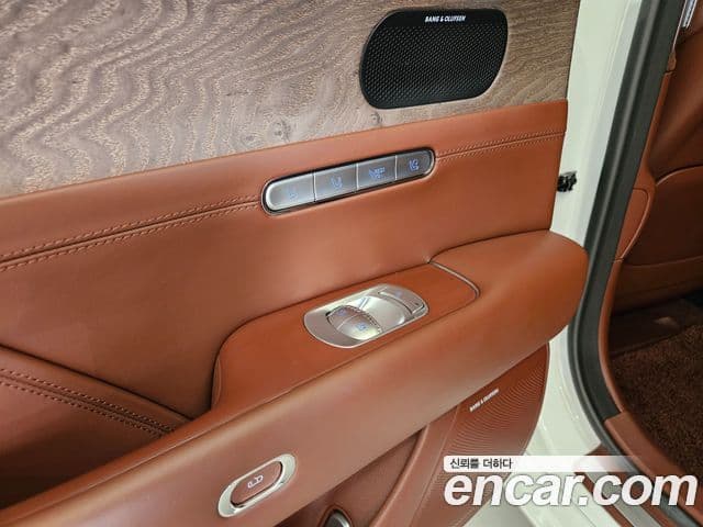 Genesis G90 2022 — Şəkil 9/20