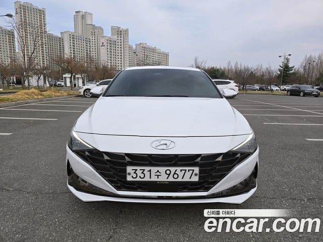 Hyundai The New Avante Hybrid 2020 — Photo 11/20