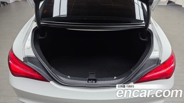 Mercedes-Benz CLA-Class 2018 — Фото 20/20