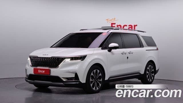 Kia Carnival 2022 — ფოტო 1/20