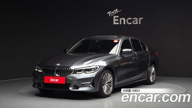 BMW 3 Series 2022 — ფოტო 1/20