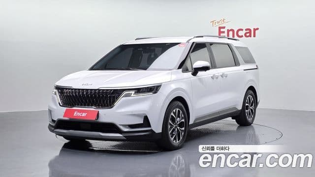 Kia Carnival 2023 — ფოტო 1/20
