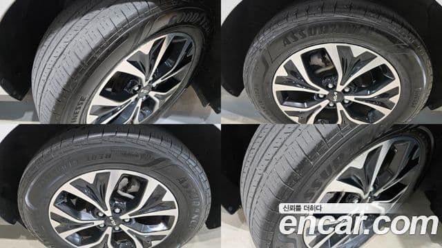 Kia Carnival 2023 — ფოტო 5/20