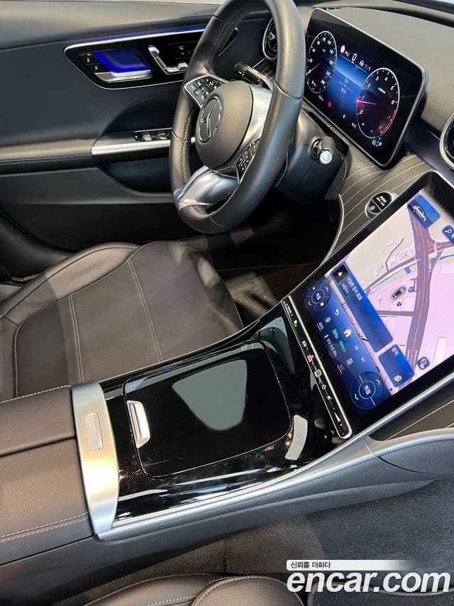 Mercedes-Benz C-Class 2024 — Фото 15/20