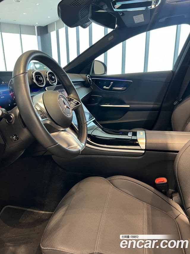Mercedes-Benz C-Class 2024 — Фото 16/20