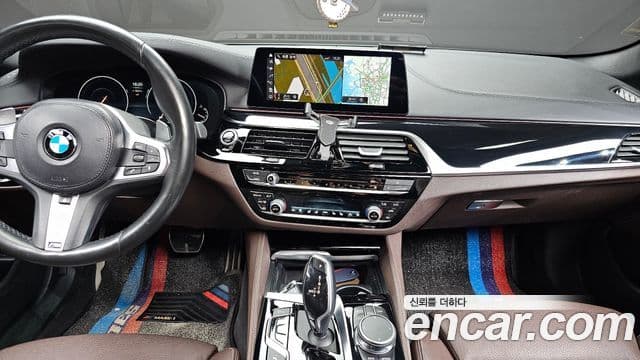 BMW 5 Series 2019 — Şəkil 3/20