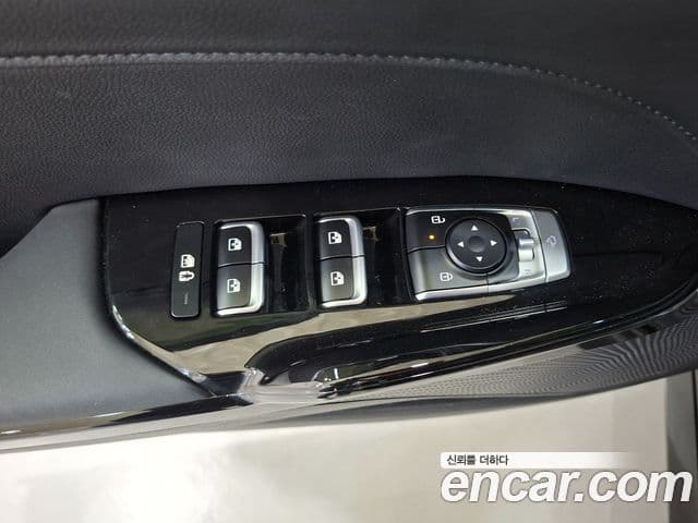Kia K5 2024 — ფოტო 16/20