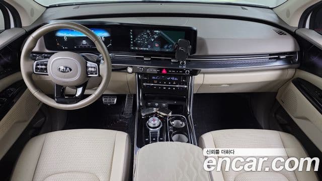 Kia Carnival 2021 — Фото 7/20