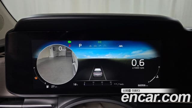 Kia Carnival 2021 — Фото 8/20