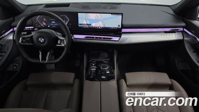 BMW 5 Series 2025 — ფოტო 7/20