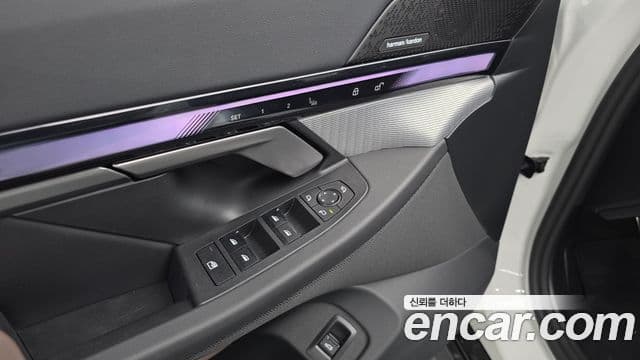 BMW 5 Series 2025 — ფოტო 18/20