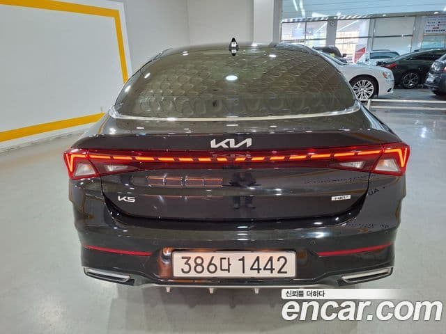 Kia K5 2023 — ფოტო 3/20