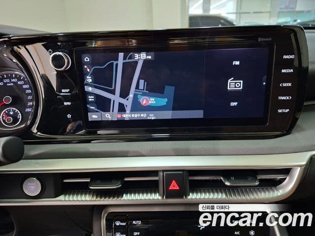 Kia K5 2023 — ფოტო 12/20