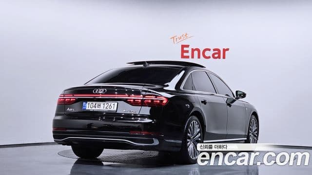 Audi A8 2023 — ფოტო 2/20