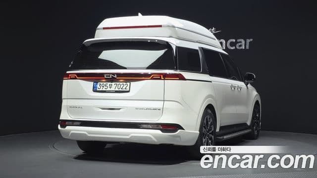 Kia Carnival 2021 — ფოტო 2/20