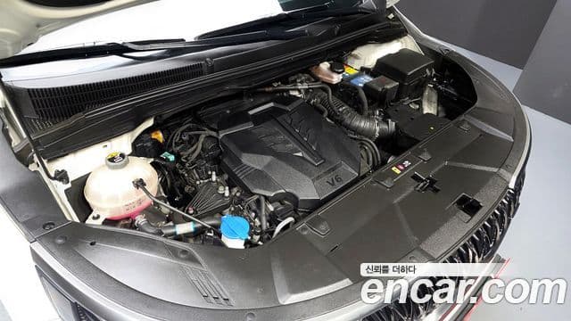 Kia Carnival 2021 — ფოტო 6/20
