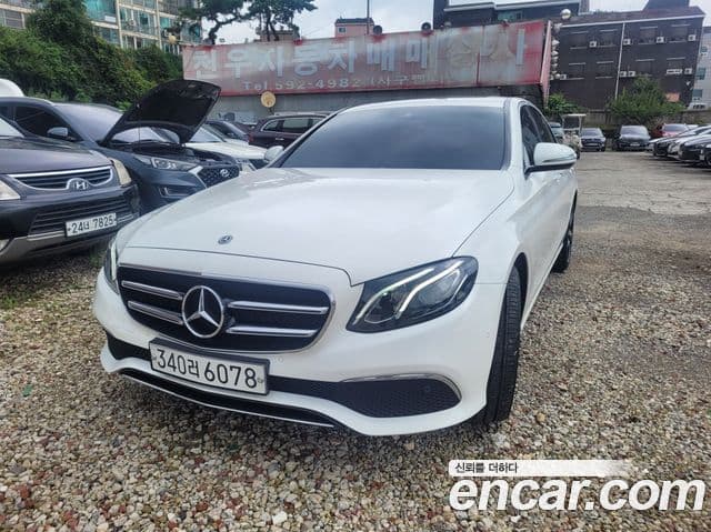 Mercedes-Benz E-Class 2020 — Şəkil 20/20