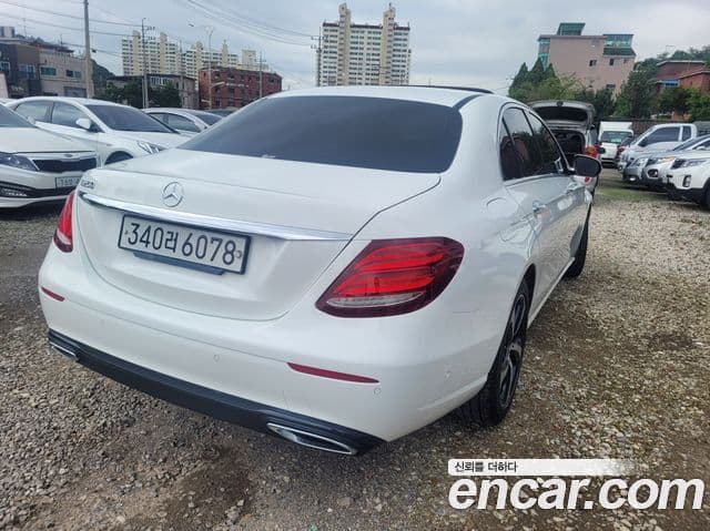Mercedes-Benz E-Class 2020 — Şəkil 3/20