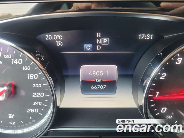Mercedes-Benz E-Class 2020 — фото 4 из 20