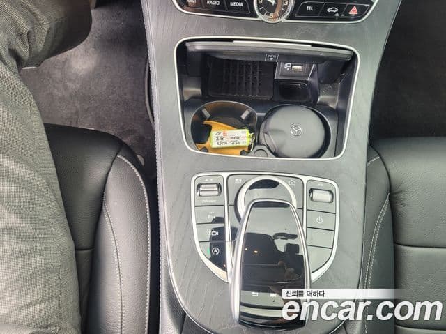 Mercedes-Benz E-Class 2020 — Şəkil 11/20
