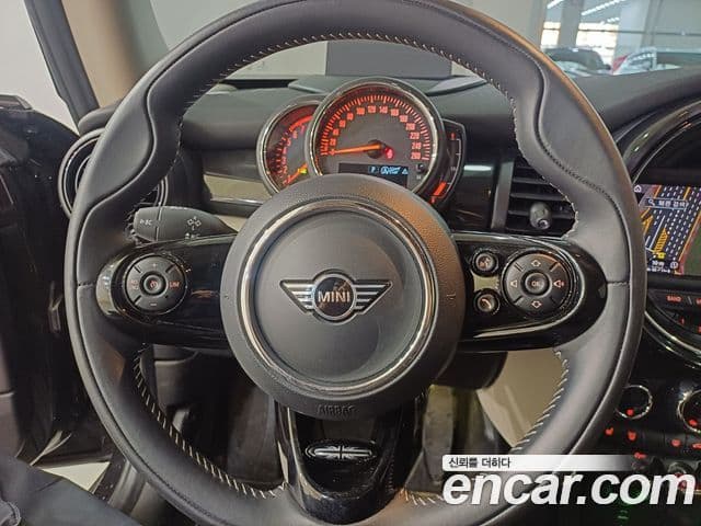 Mini Cooper S 2020 — Şəkil 16/20