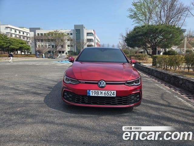 Volkswagen Golf 2024 — ფოტო 11/16