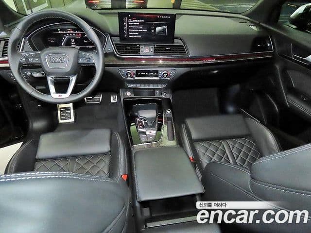 Audi SQ5 2022 — Photo 8/20