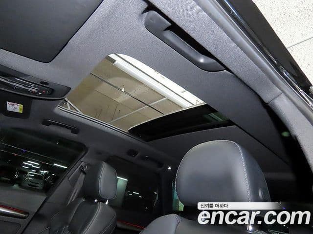 Audi SQ5 2022 — Photo 11/20