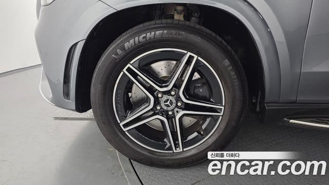 Mercedes-Benz GLE-Class 2019 — ფოტო 5/20