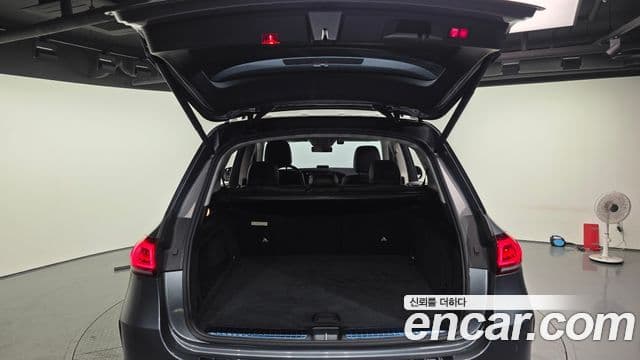 Mercedes-Benz GLE-Class 2019 — ფოტო 20/20