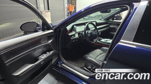 Genesis G90 2022 — Photo 17/20
