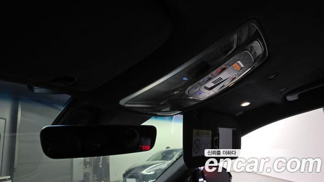 Genesis G90 2022 — Photo 8/20