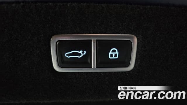 Genesis G90 2022 — Photo 7/20