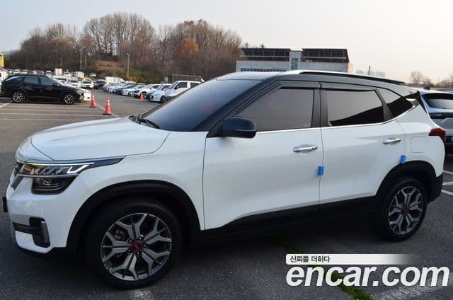 Kia Seltos 2019 — ფოტო 9/20