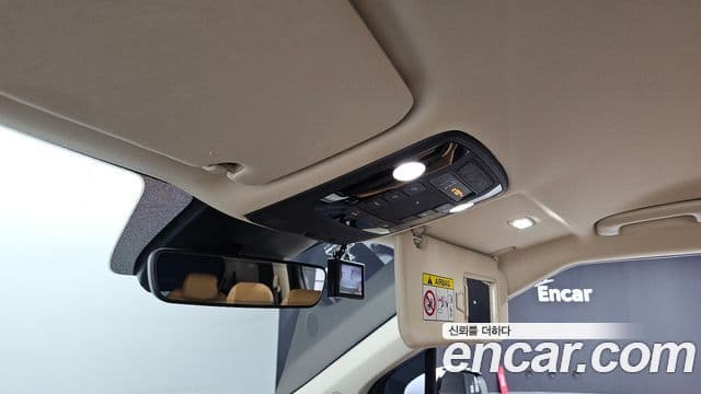 Kia Carnival 2020 — Фото 16/20