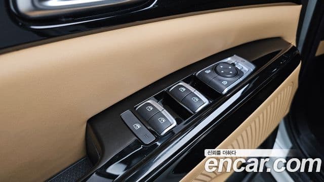 Kia Carnival 2020 — Фото 17/20