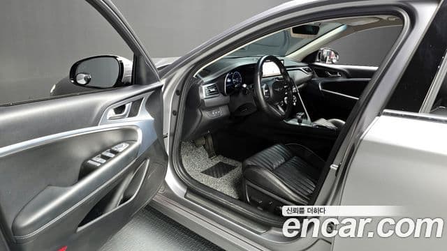 Genesis G70 2021 — Photo 19/20