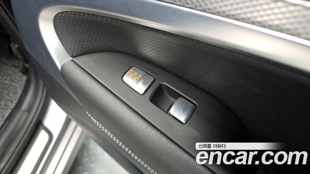 Genesis G70 2021 — Photo 4/20