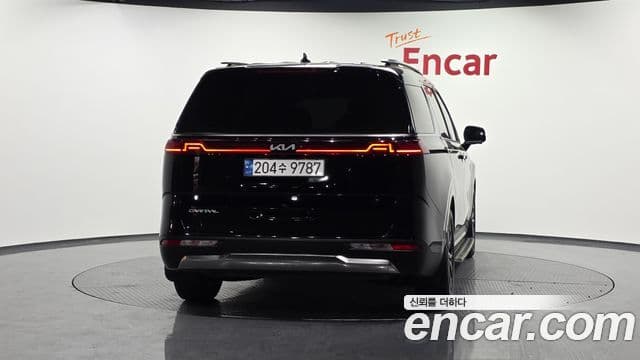 Kia Carnival 2023 — Şəkil 4/20