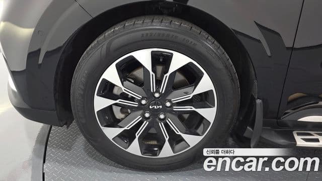 Kia Carnival 2023 — Şəkil 5/20