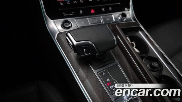 Audi A6 2022 — фото 9 из 20