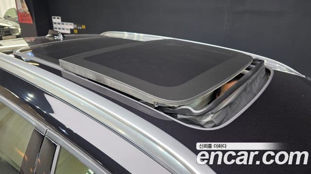 Volvo XC40 2023 — Şəkil 16/20