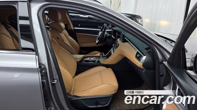Genesis G70 2021 — ფოტო 19/20