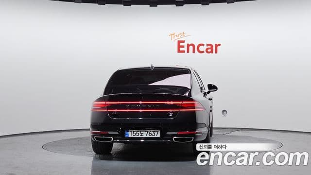 Genesis G90 2022 — Photo 13/20